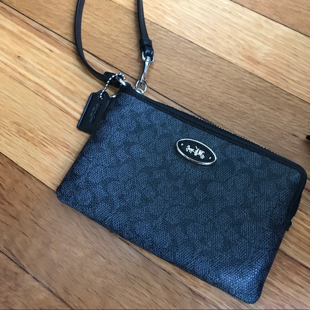 NWOT 🖤 Coach Wallet/Clutch